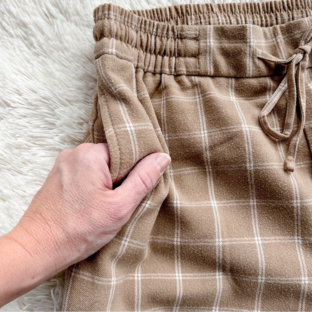 Window Pane Pant - Picture 3 of 4